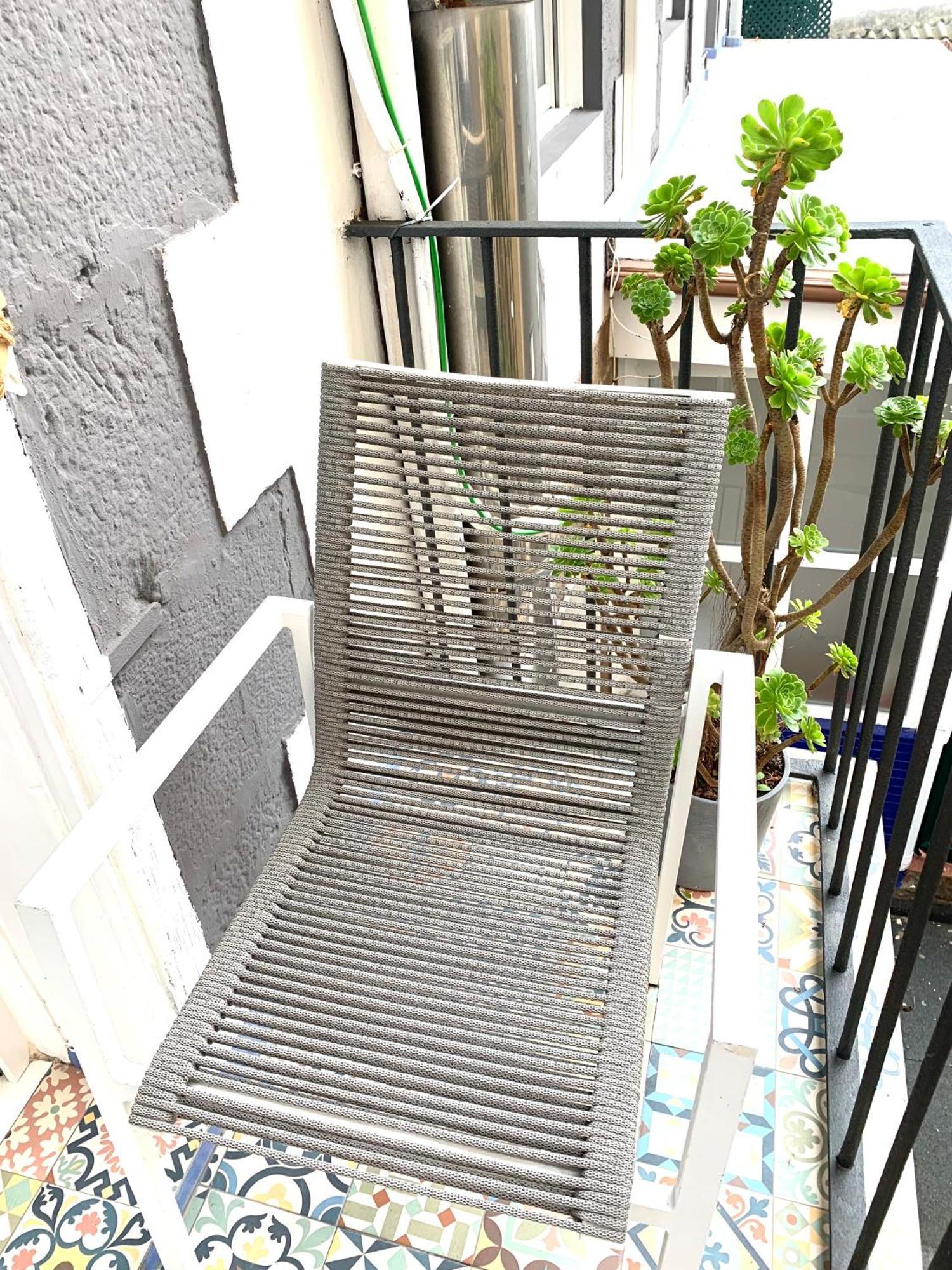 Hostal Boutique Puerta Del Sol Torrelavega Exterior photo